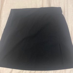 Aritzia black skirt with slit